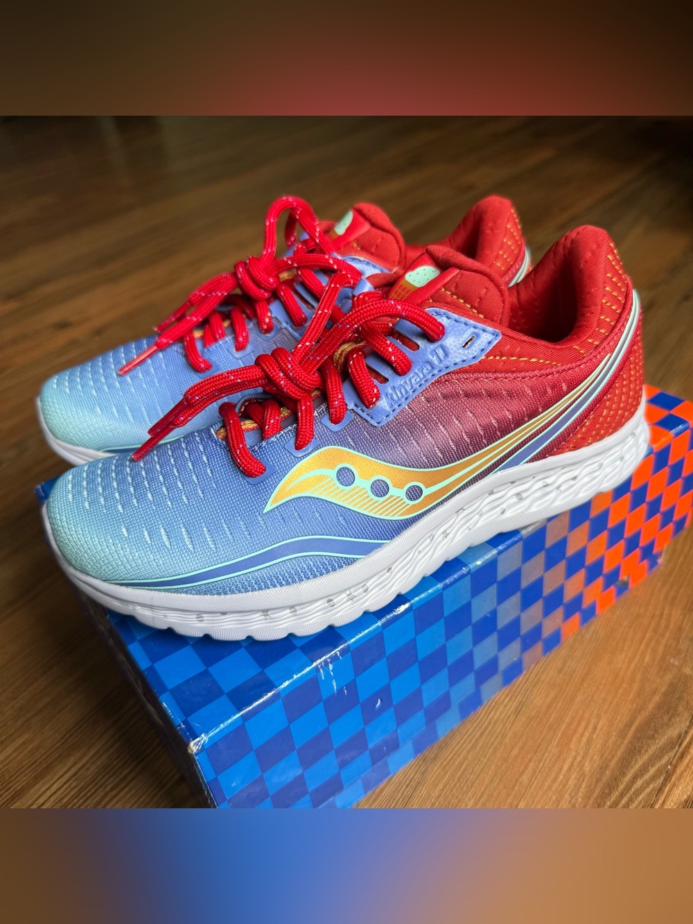 Saucony